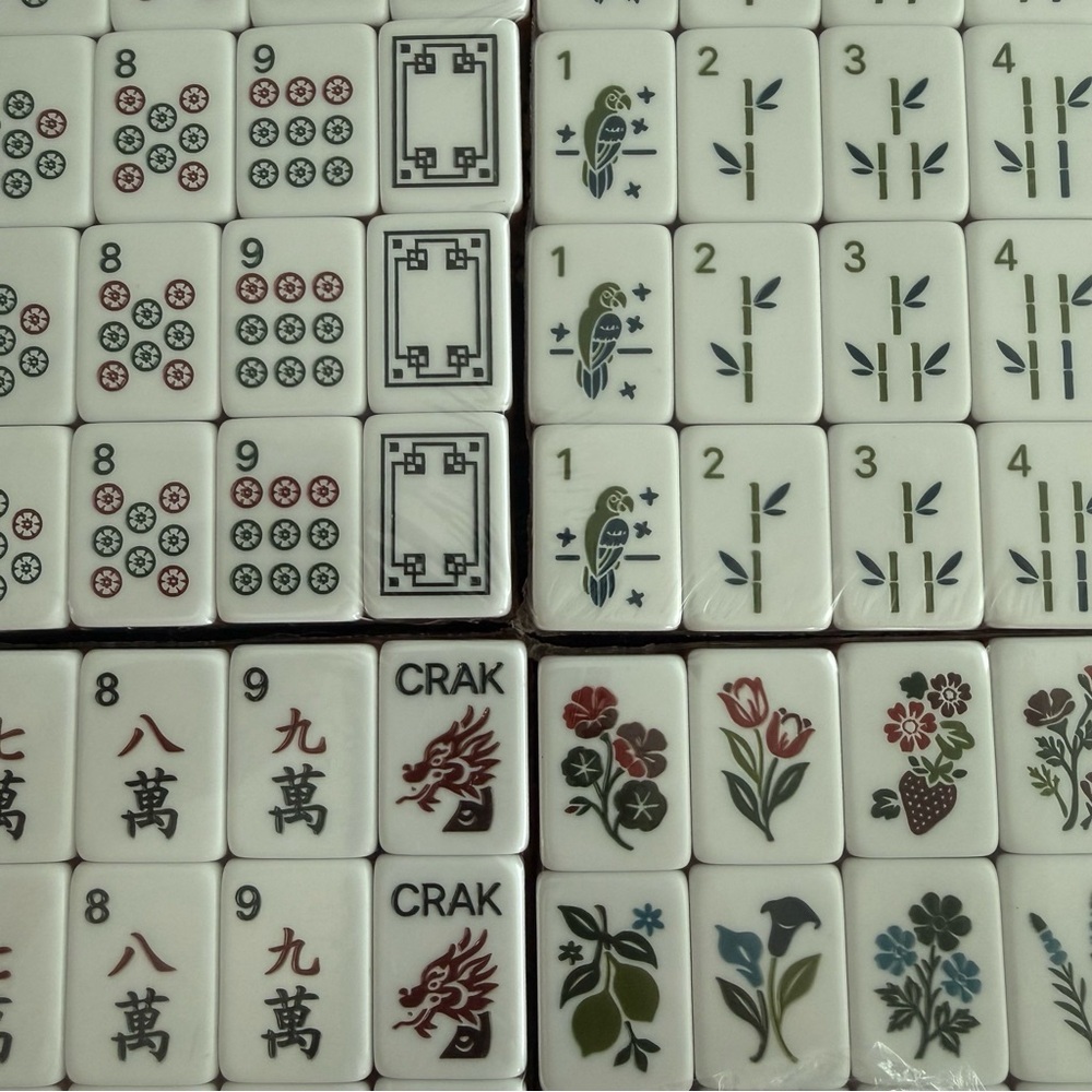 NEW American mahjong tile set, navy blue, bears at jokers - Picture 4 of 12